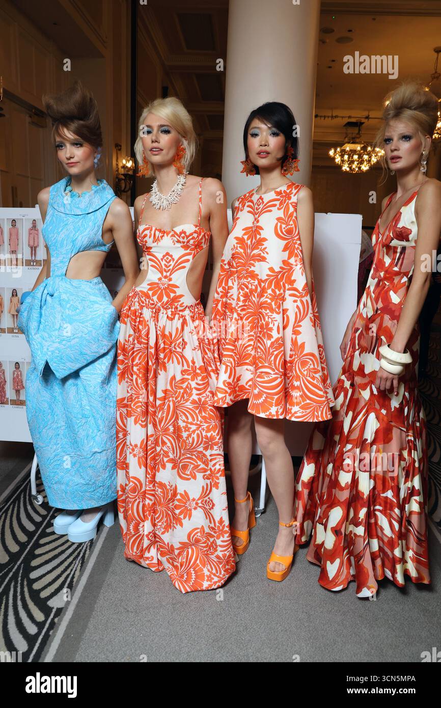 Paul Costelloe Spring/Summer 2026 backstage at London Fashion Week on ...