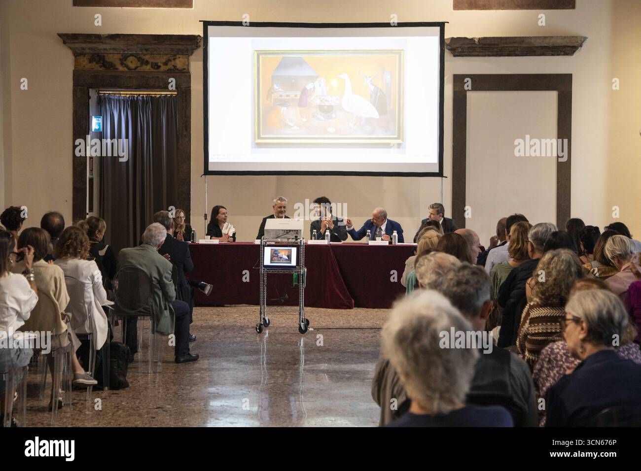 Milan, Palazzo Reale Press Conference 'Leonora Carrington' exhibition in photos: Domenico Pirania Director of Palazzo Reale, of the Cultural Promotion Sector of the Municipality of Milan and of the Milanese scientific museums, Simone Todorow CEO MondoMostre, Tommaso Sacchi Councillor for Culture of the Municipality of Milan, the curators of the retrospective Tere Arcq and Carlos Martín Credit: Independent Photo Agency Srl/Alamy Live News Stock Photo