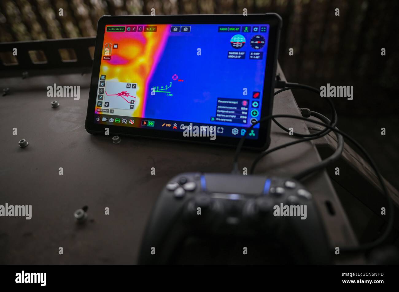 Devdroid Tech Devdroid hi-res stock photography and images - Alamy