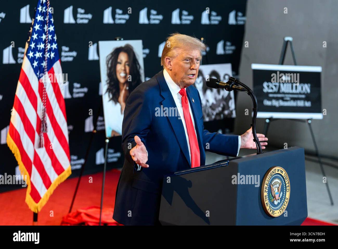 President Donald J. Trump delivers remarks at the Kennedy Center ...
