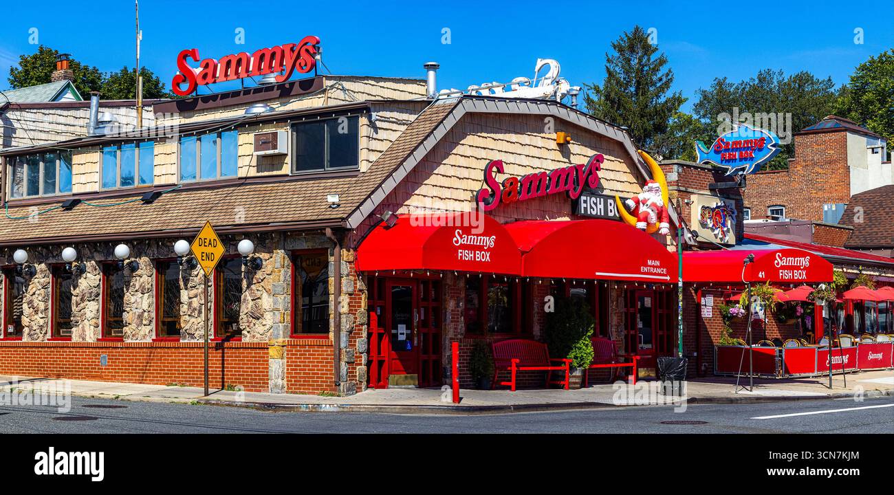 city island sammys fish box Sammys fish box hi-res stock photography and images