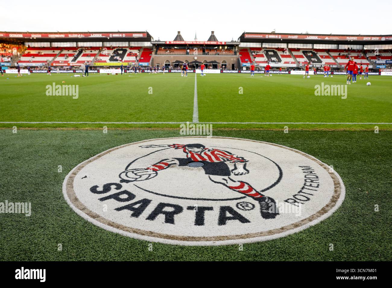 Sparta Rotterdam koopt commerciële ruimten in het Sparta Stadion