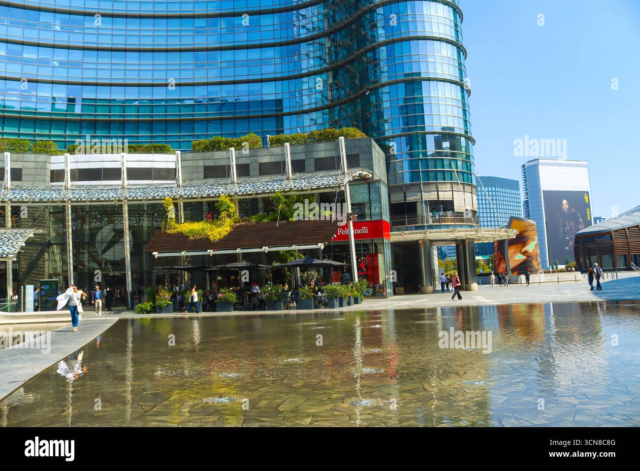 Piazza Complex Milan, Italy. 19th Sep, 2025. Milan (Italy), September 19, 2025 ...