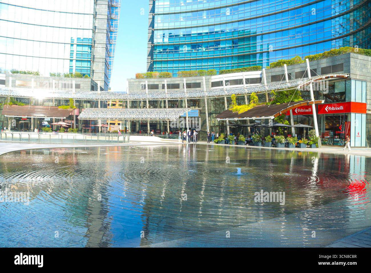 Piazza Complex Milan, Italy. 19th Sep, 2025. Milan (Italy), September 19, 2025 ...