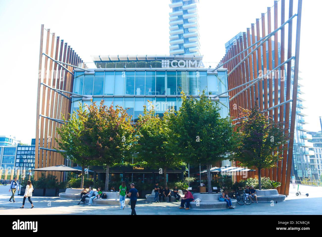 Piazza Complex Milan, Italy. 19th Sep, 2025. Milan (Italy), September 19, 2025 ...