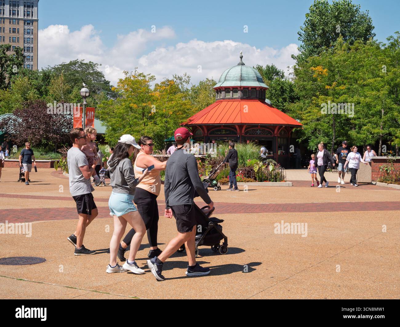 Landmark Café, Lincoln Park Zoo, Chicago, Illinois. Stock Photo
