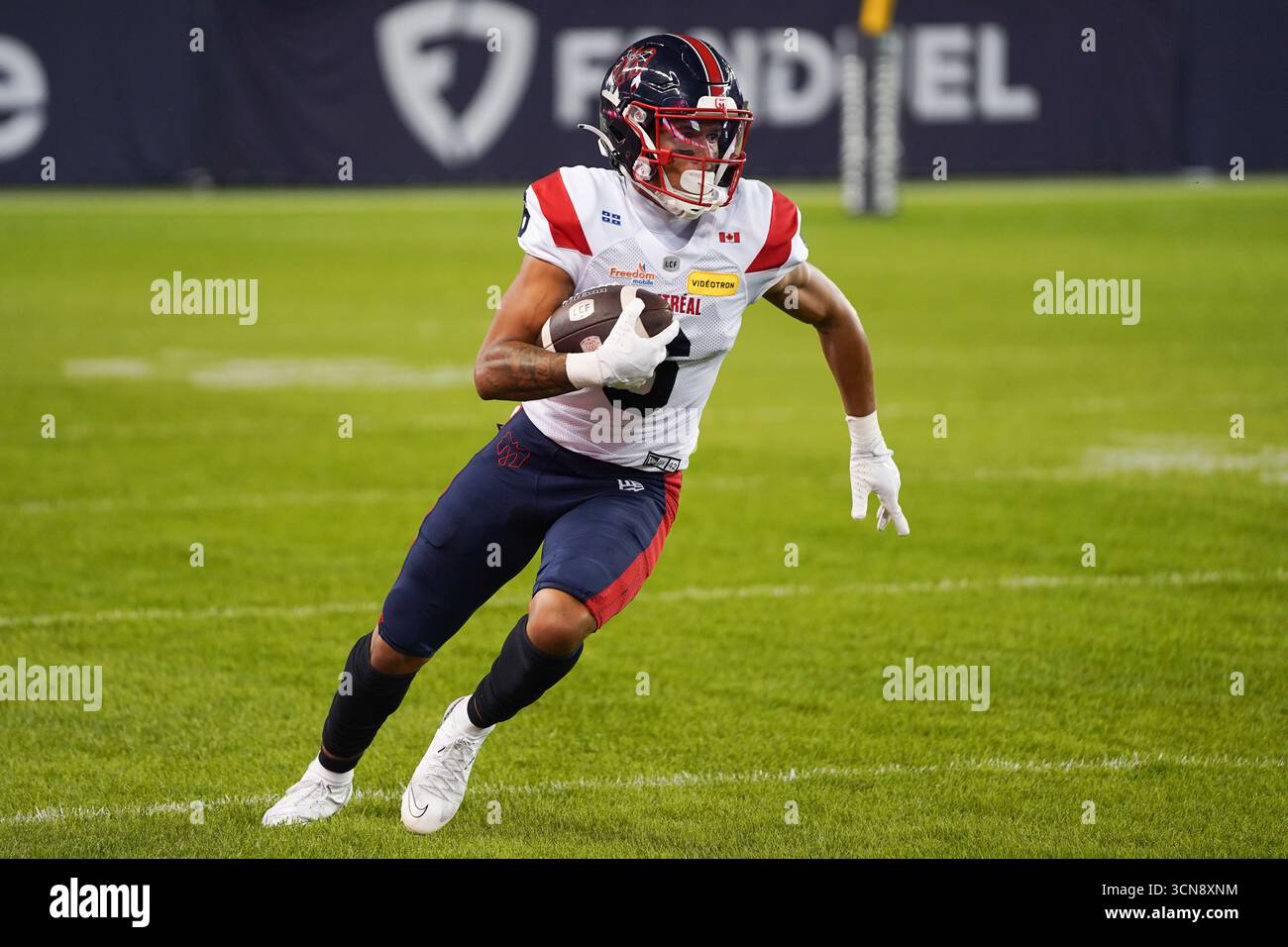 Montreal Alouettes Chase Historic 9th Grey Cup with Davis Alexander Montreal Alouettes Chase Historic 9th Grey Cup with Davis Alexander
