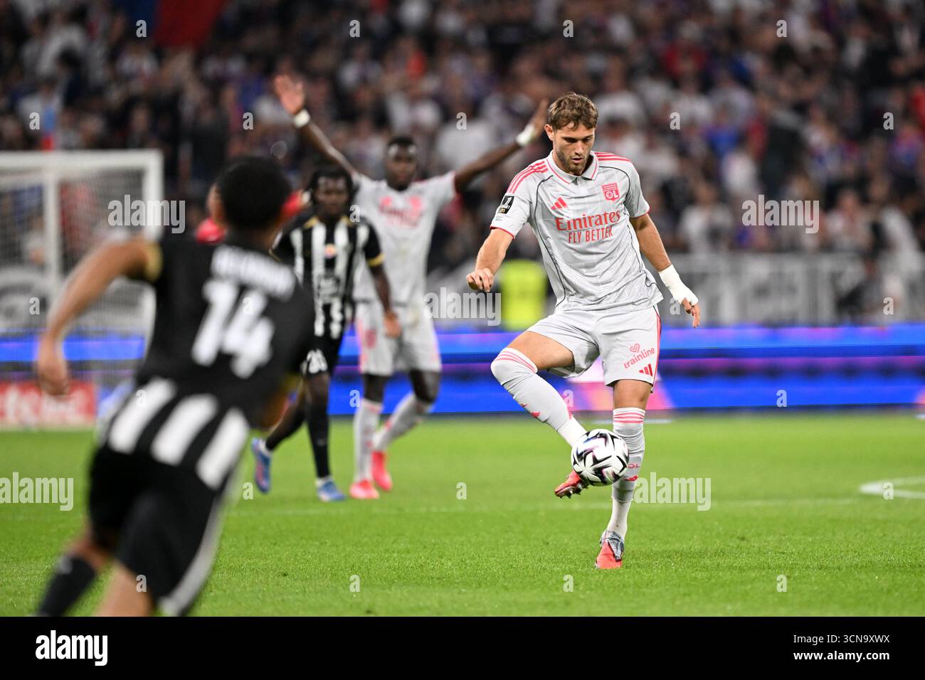 formazioni olympique lyonnais - angers sco