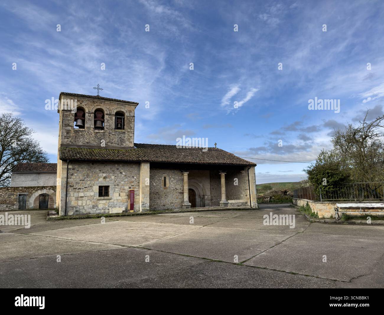 Triple arched portico hi-res stock photography and images - Alamy