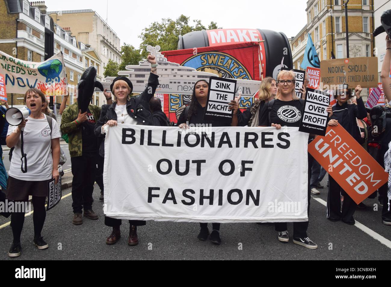 Rachel Reeves Mask Keir starmer rachel reeves business hi-res stock photography and images ...