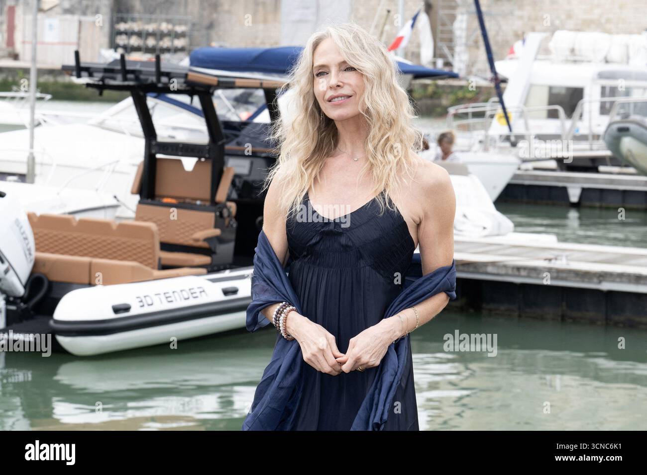 Tonya Rochelle Tonya Kinzinger attends the Un si grand soleil photocall during the ...