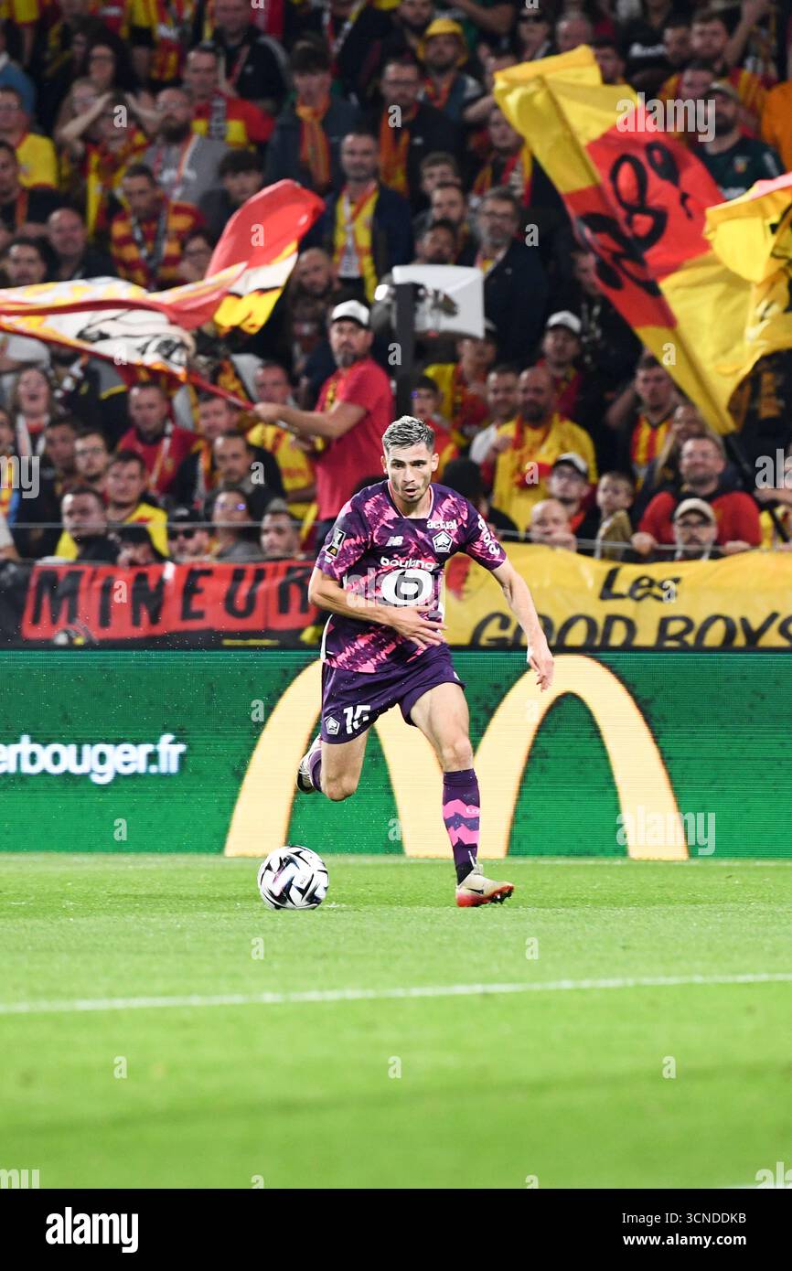 15 Romain PERRAUD (losc) during the Ligue 1 McDonald's match between ...