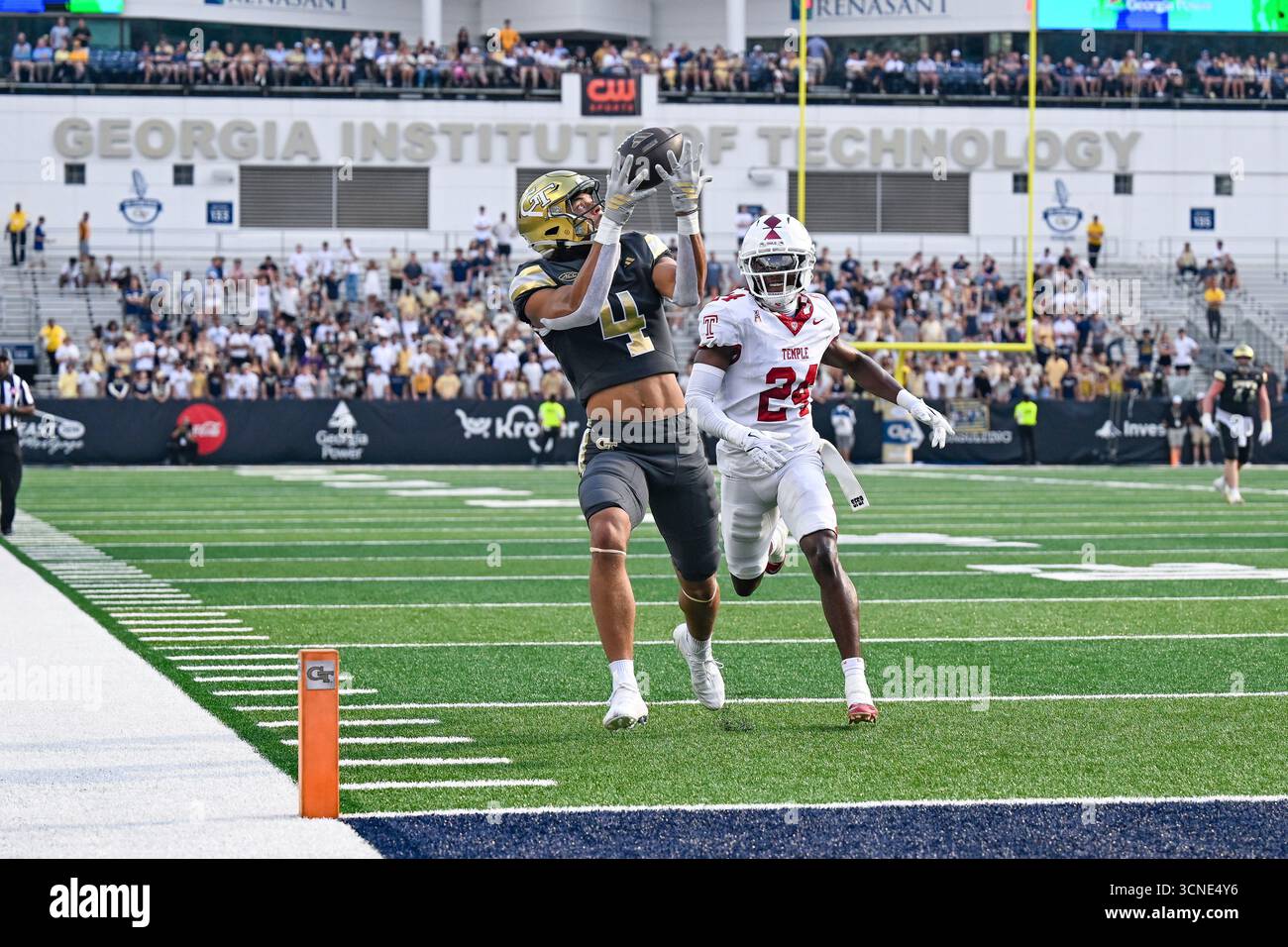 ATLANTA, GA - SEPTEMBER 20: Georgia Tech wide receiver Isiah Canion (4 ...