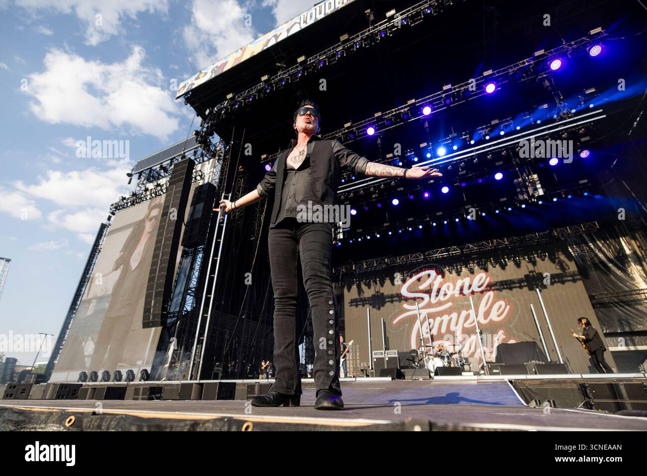 Jeff Gutt of Stone Temple Pilots performs during Louder Than Life music ...