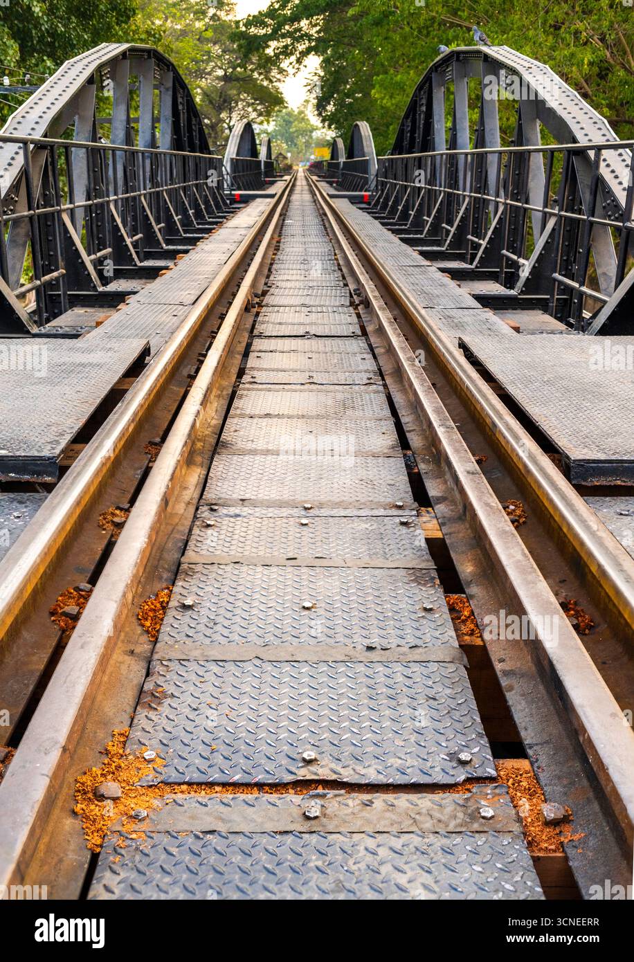 The popular tourist destination,normally crawling with tourists,is ...