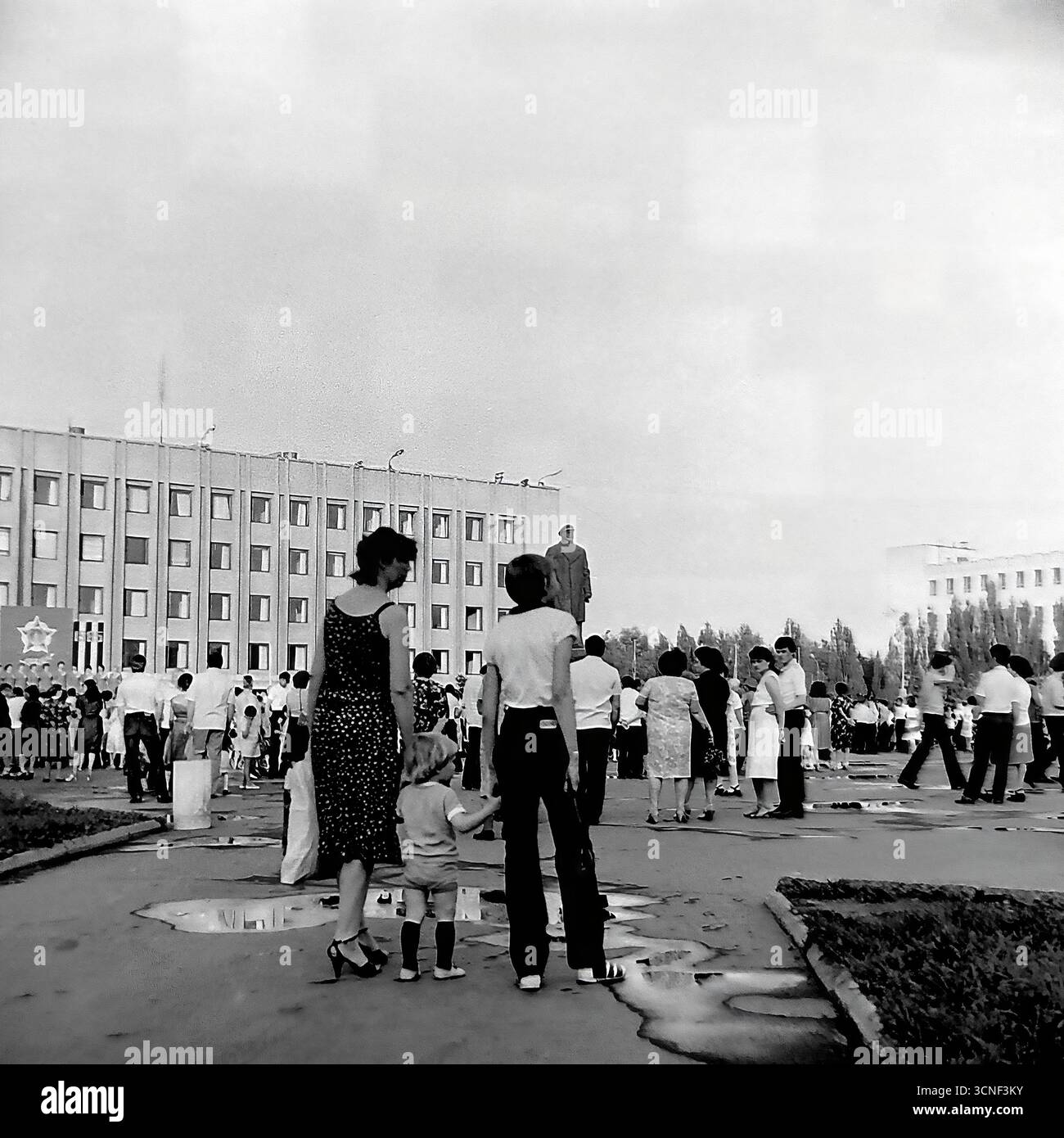 Neighbors Despite Disputes Soviet Historical Context of Latvian-Russian Relations