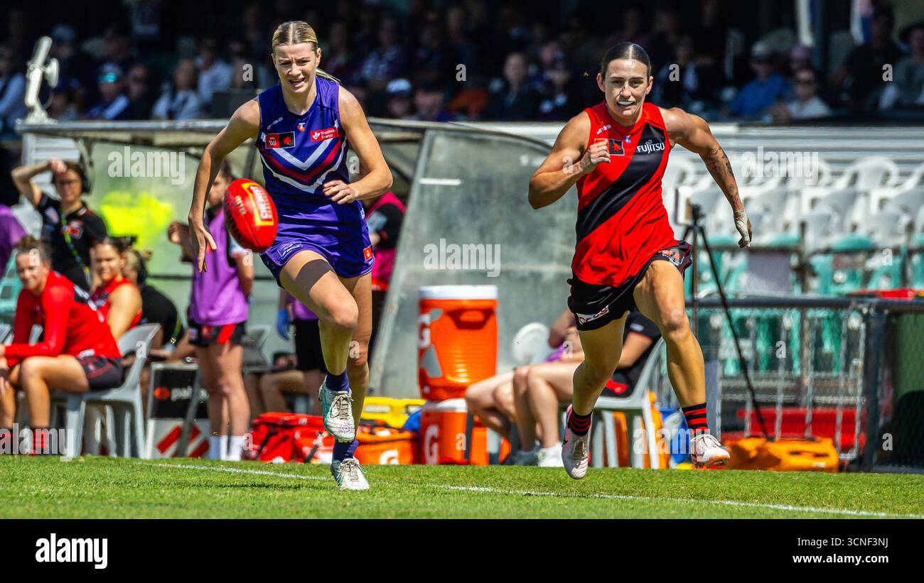 Action from the AFLW Round 6 match between Fremantle Dockers and