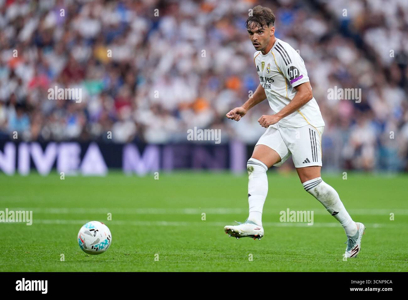 Raul Asencio of Real Madrid during the Spanish championship La Liga ...