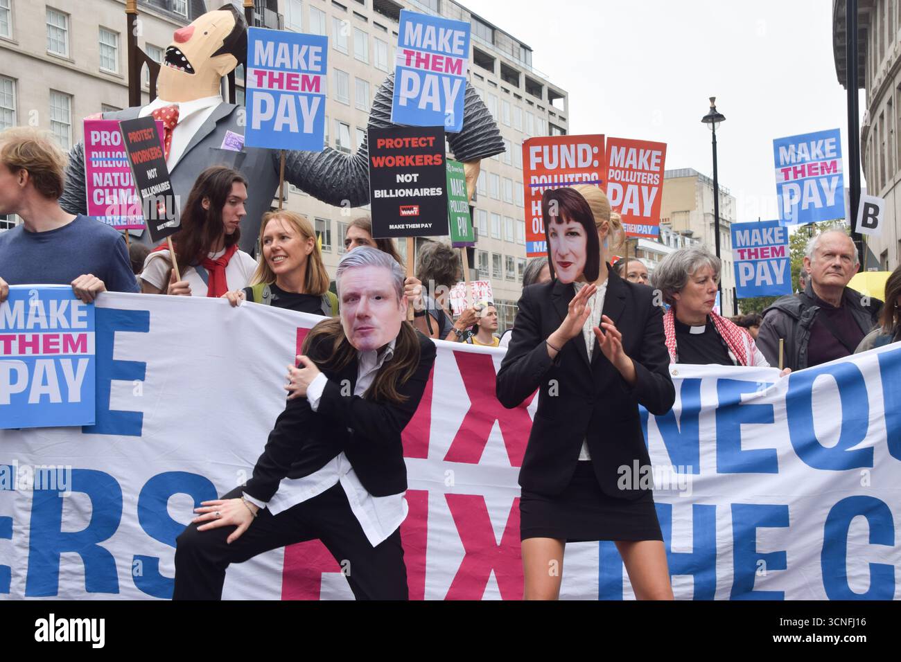 Rachel Reeves Mask September 20, 2025, London, England, United Kingdom: Protesters wearing ...