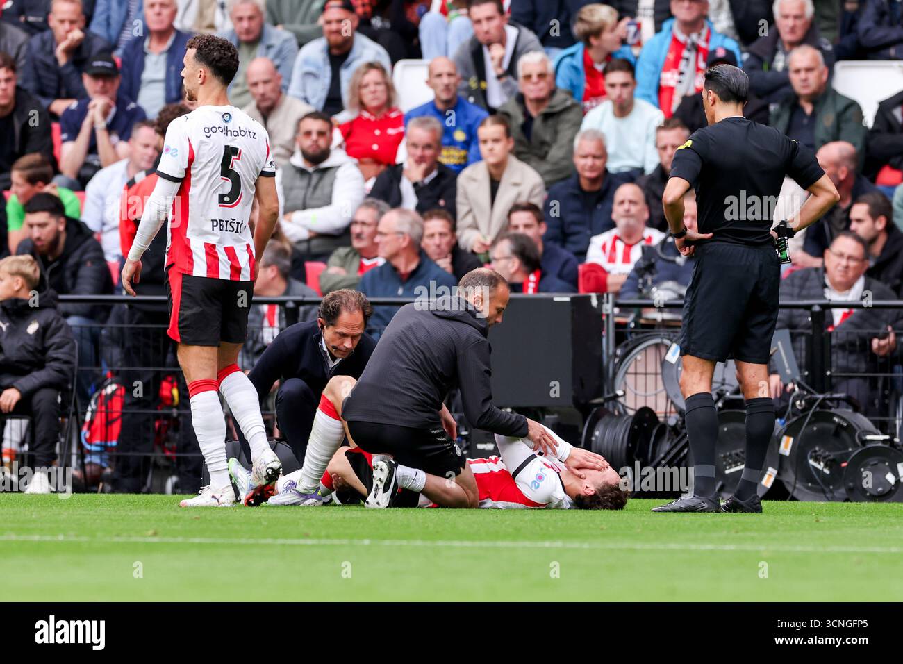 Ruben van Bommel Returns to PSV Training: Injury Recovery Update & Ajax Clash Preview