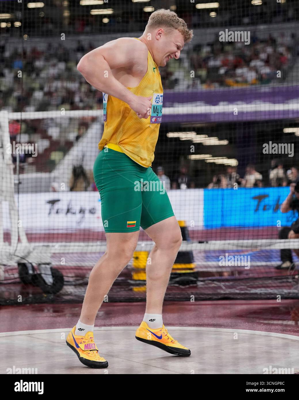 Aleckna Discus Lithuania's Mykolas Alekna reacts after a throw in the men's discus ...