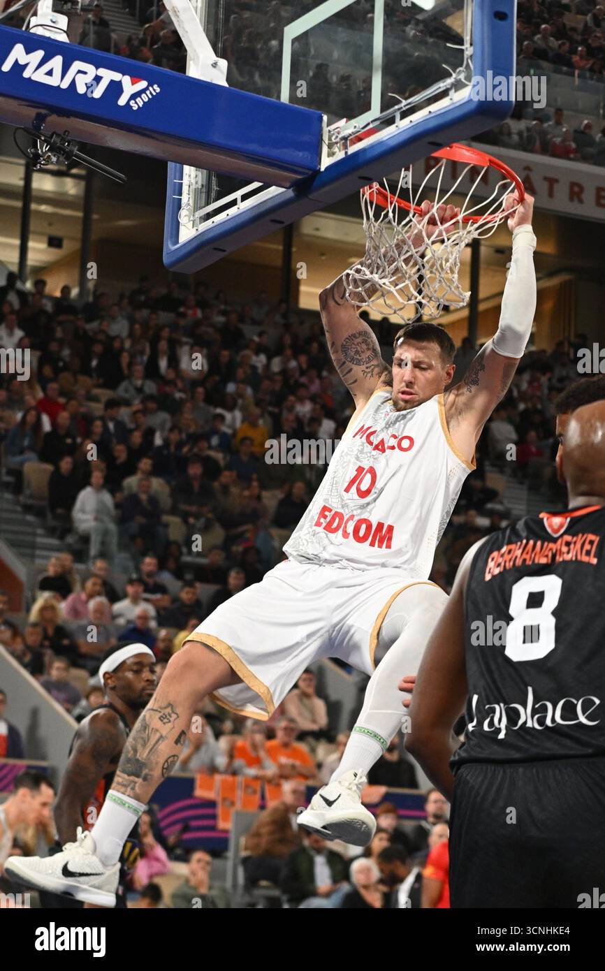 Monaco's absence and Paris and ASVEL shape the LNB Elite season