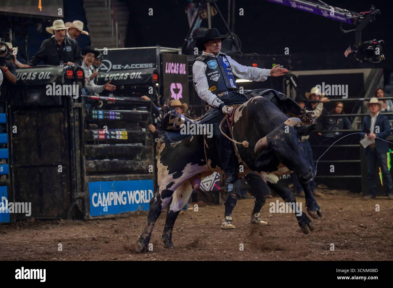 Arizona Ridge Riders' Eduardo Aparecido rides Dozier in game 13 during ...