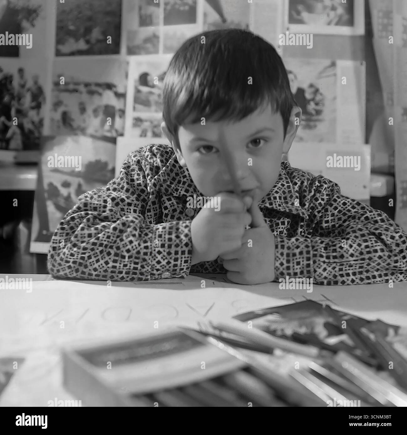 1970s classroom children hi-res stock photography and images - Alamy