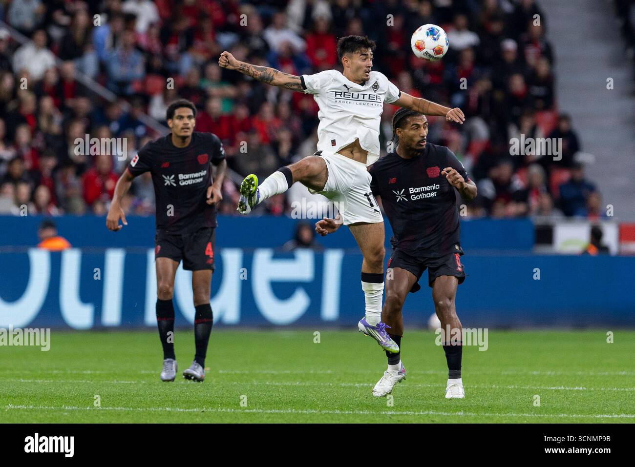 Jens Castrop Borussia M nchengladbach 17 Loic Bade Bayer 04 