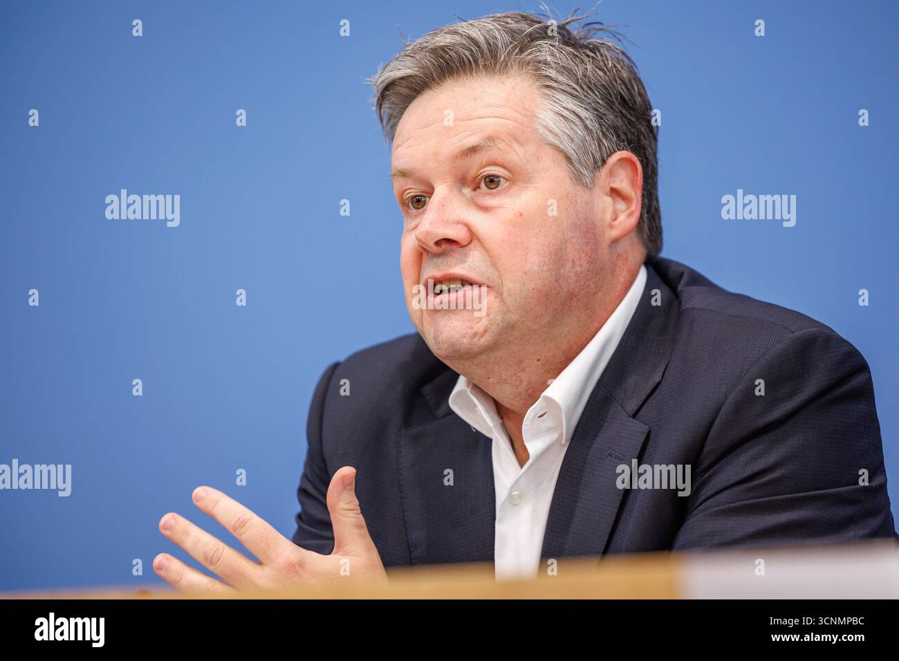 22 September 2025, Berlin: Dirk Rompf takes part in the presentation of ...