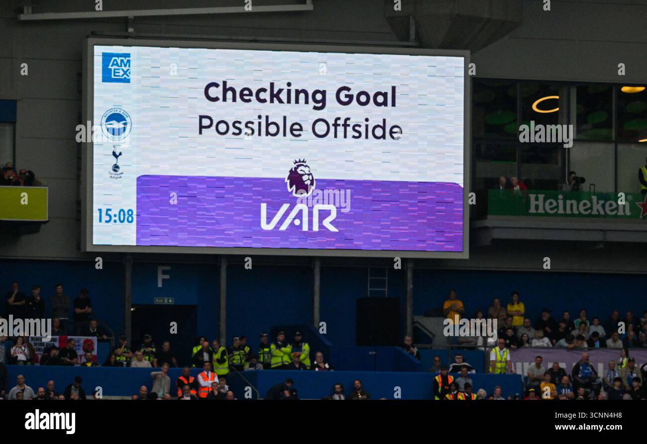 Var decisions hi-res stock photography and images - Alamy