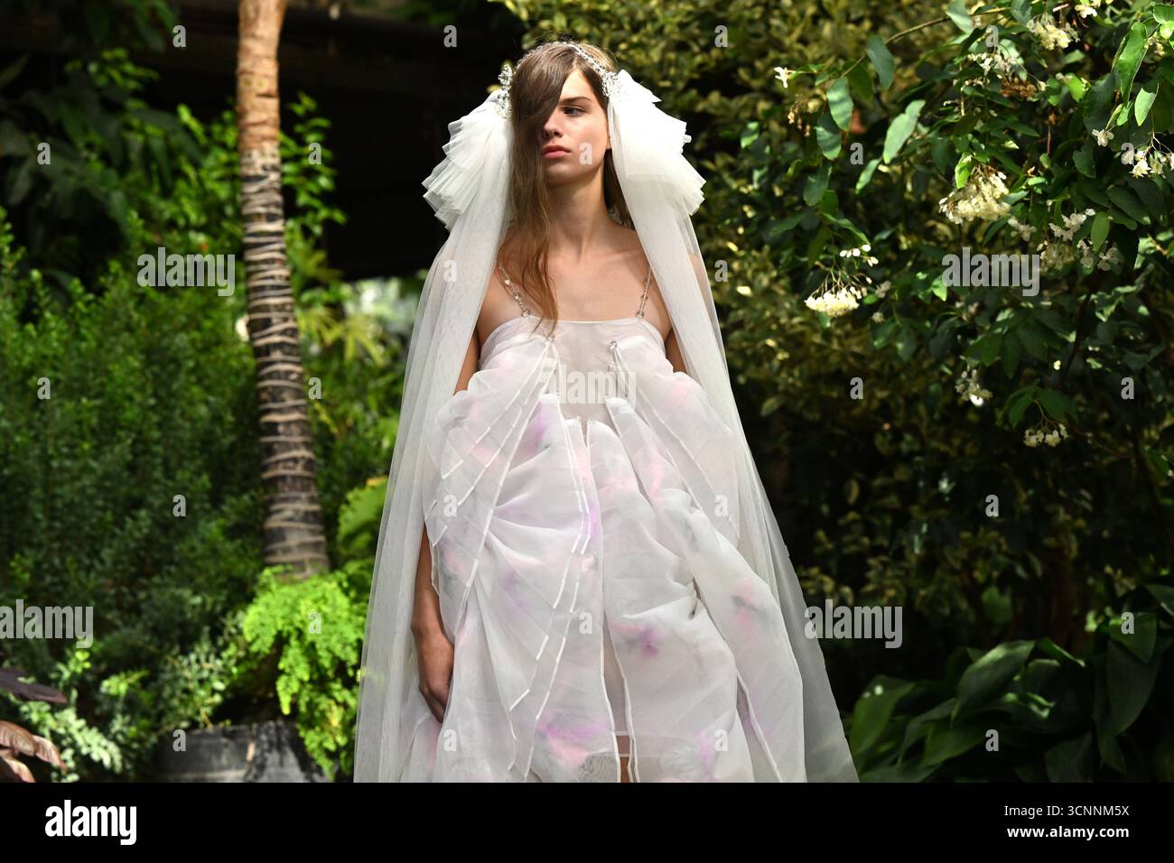 Winnie Harlow on Wedding Plans With Kyle Kuzma, image size:1300x956