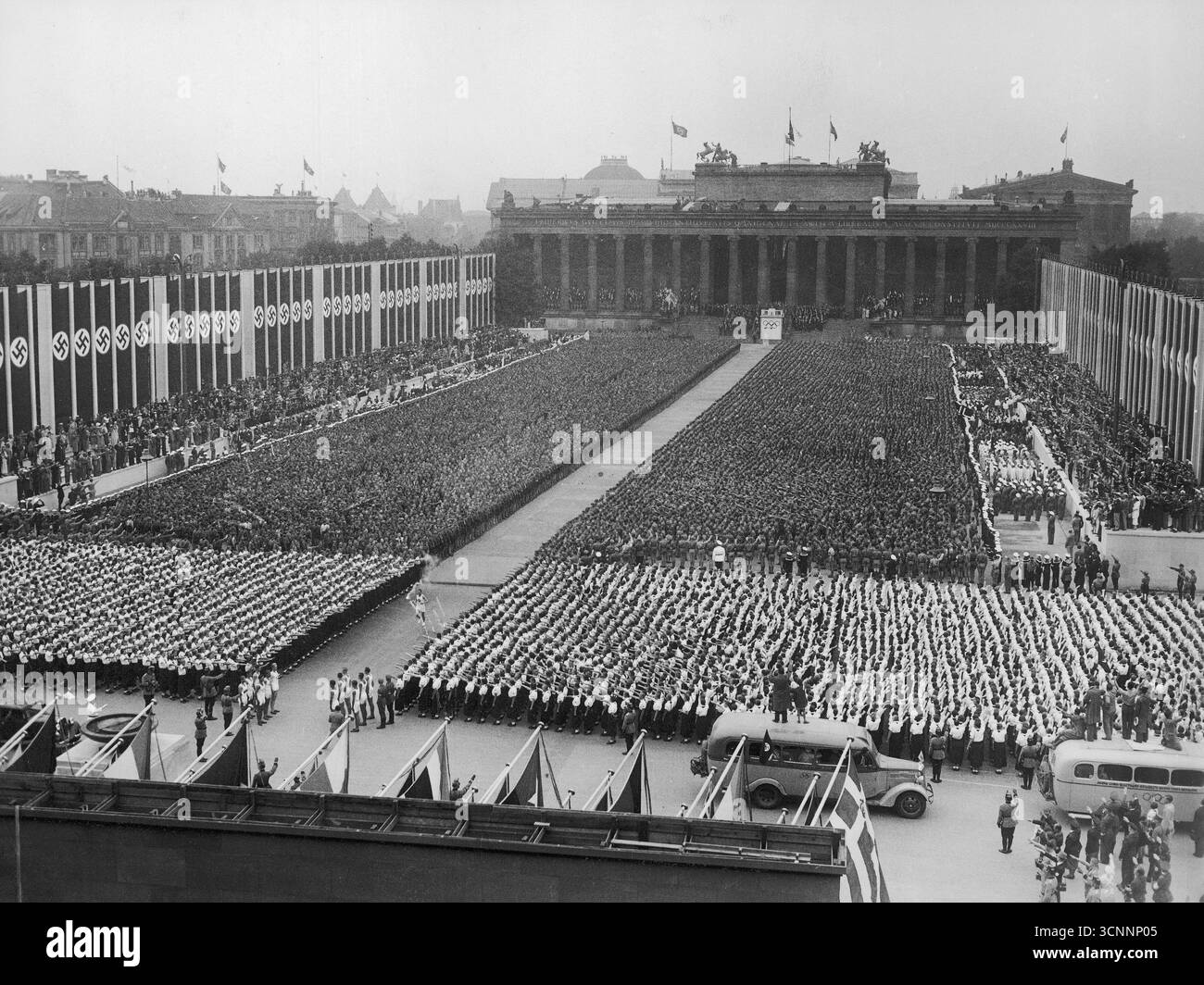1936 berlin olympics opening ceremony