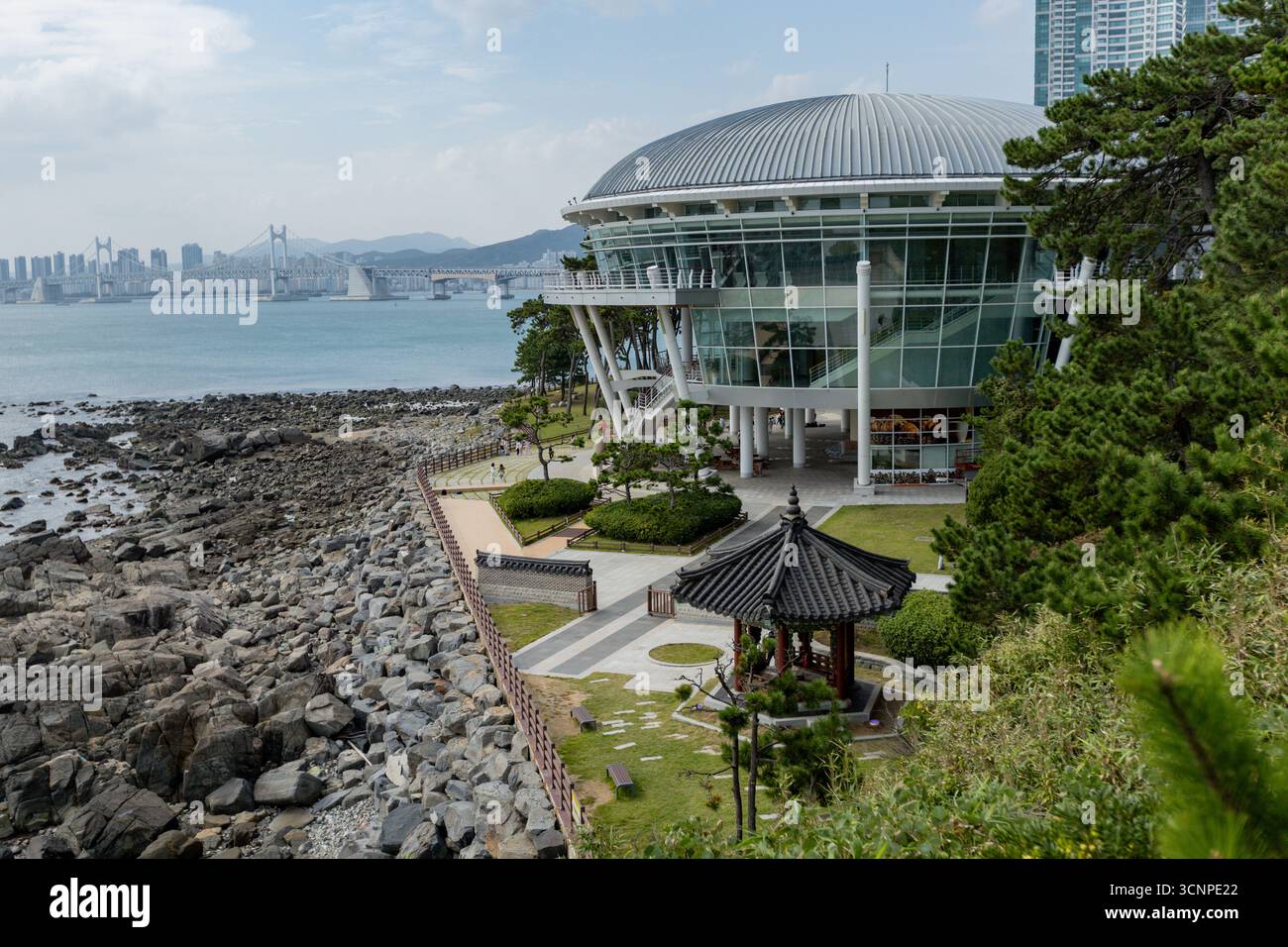 Nurimaru APEC House, a contemporary recreation of a traditional Korean pavilion in Busan South Korea Stock Photo