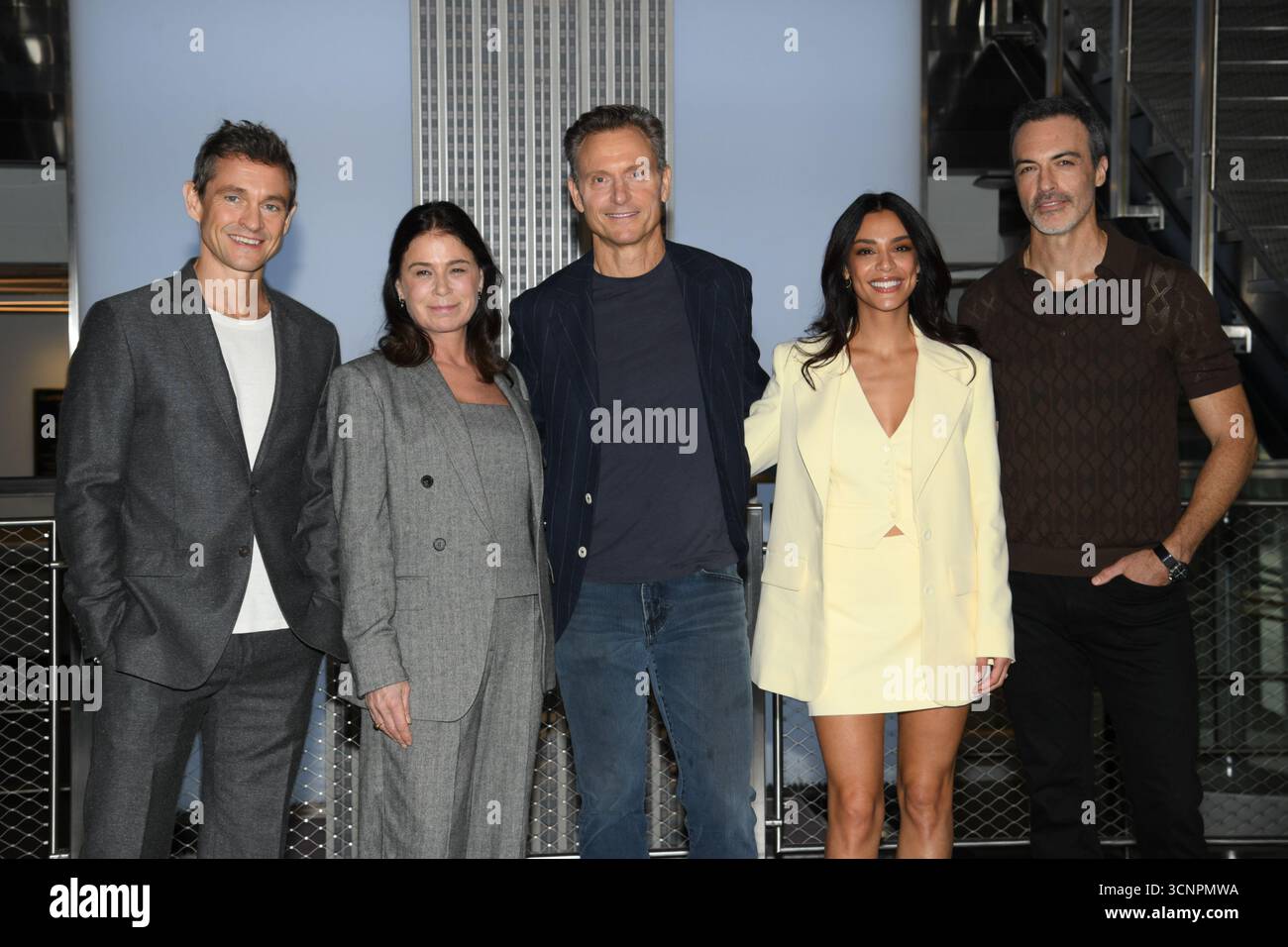 Scott Dancy Hugh Dancy, Maura Tierney, Tony Goldwyn, Odelya Halevi, and Reid Scott ...