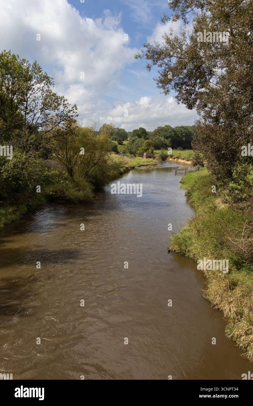 View of the Semois River as it flows through Tintigny, in Luxembourg province, Belgium. - Stock Image