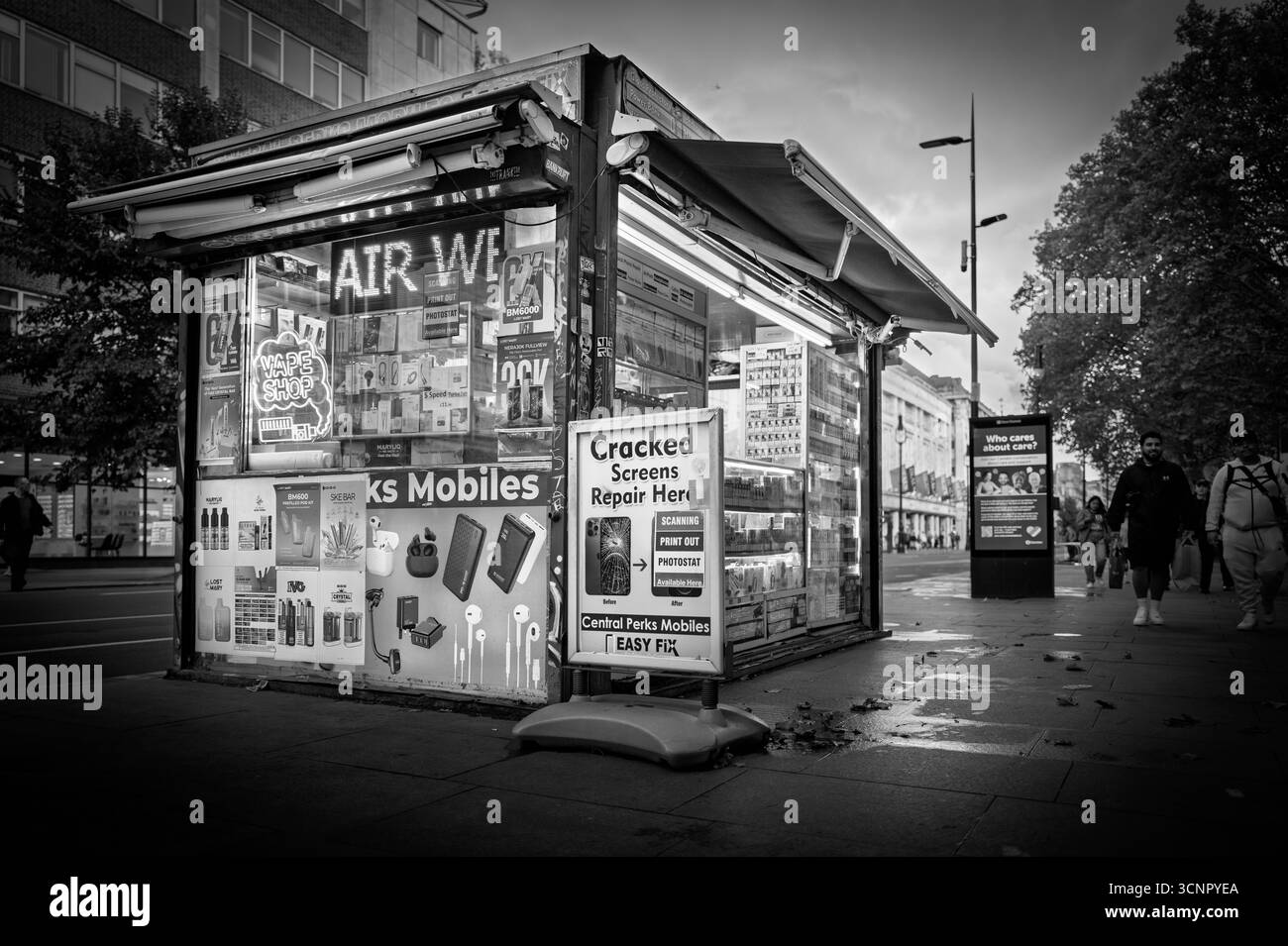 Vape shop london hi-res stock photography and images - Alamy
