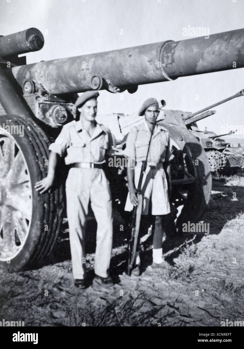 Afrika korps gun hi-res stock photography and images - Alamy