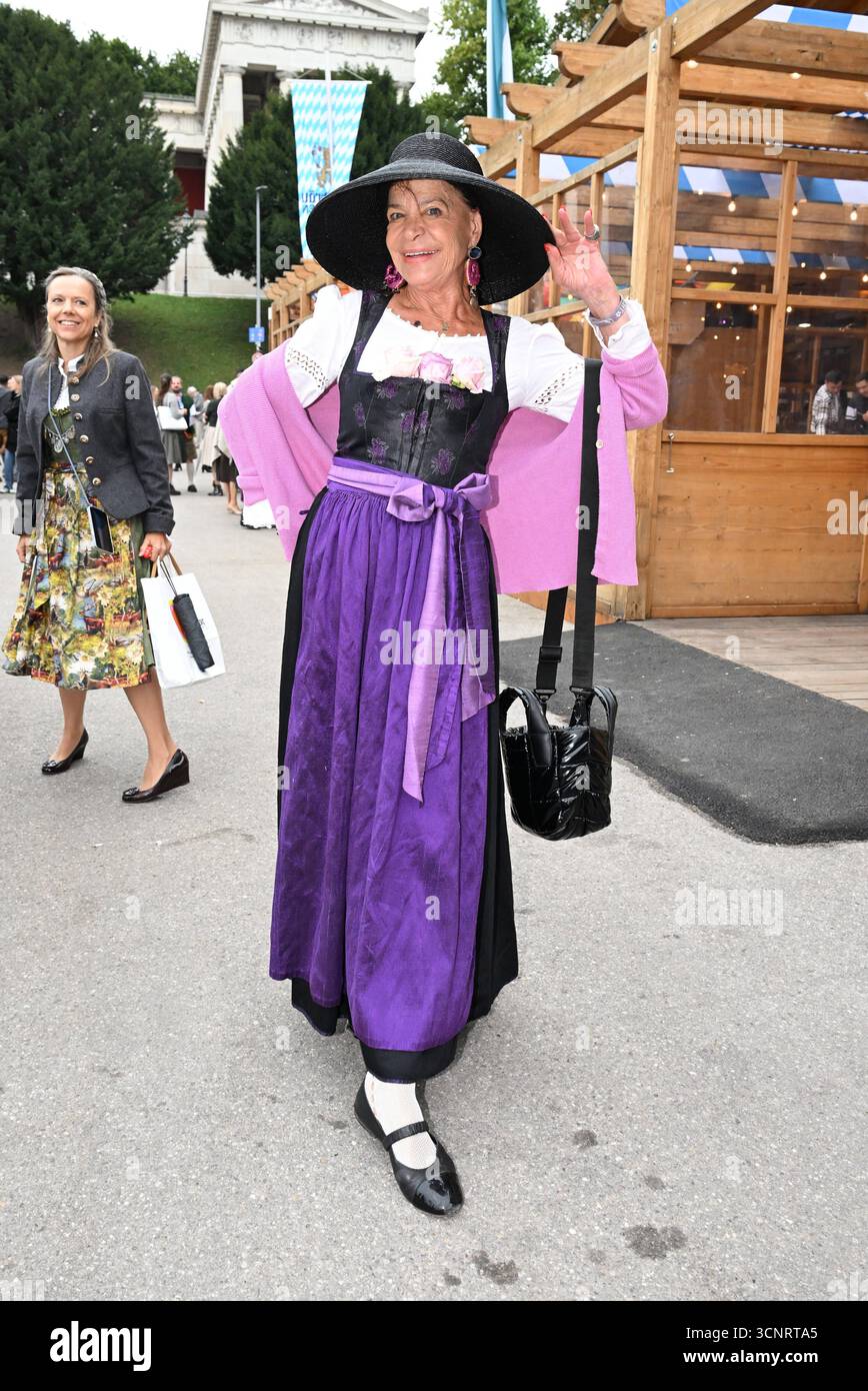 September 190 Barbara Engel // Regines Sixt Damenwiesn / 190. Oktoberfest / Wiesn ...