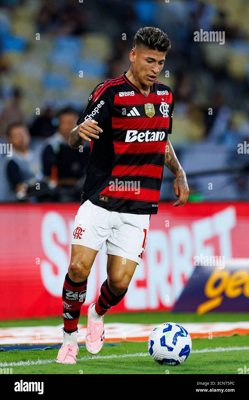 Rio de Janeiro, Brazil - September 21: Jorge Carrascal of CR Flamengo ...