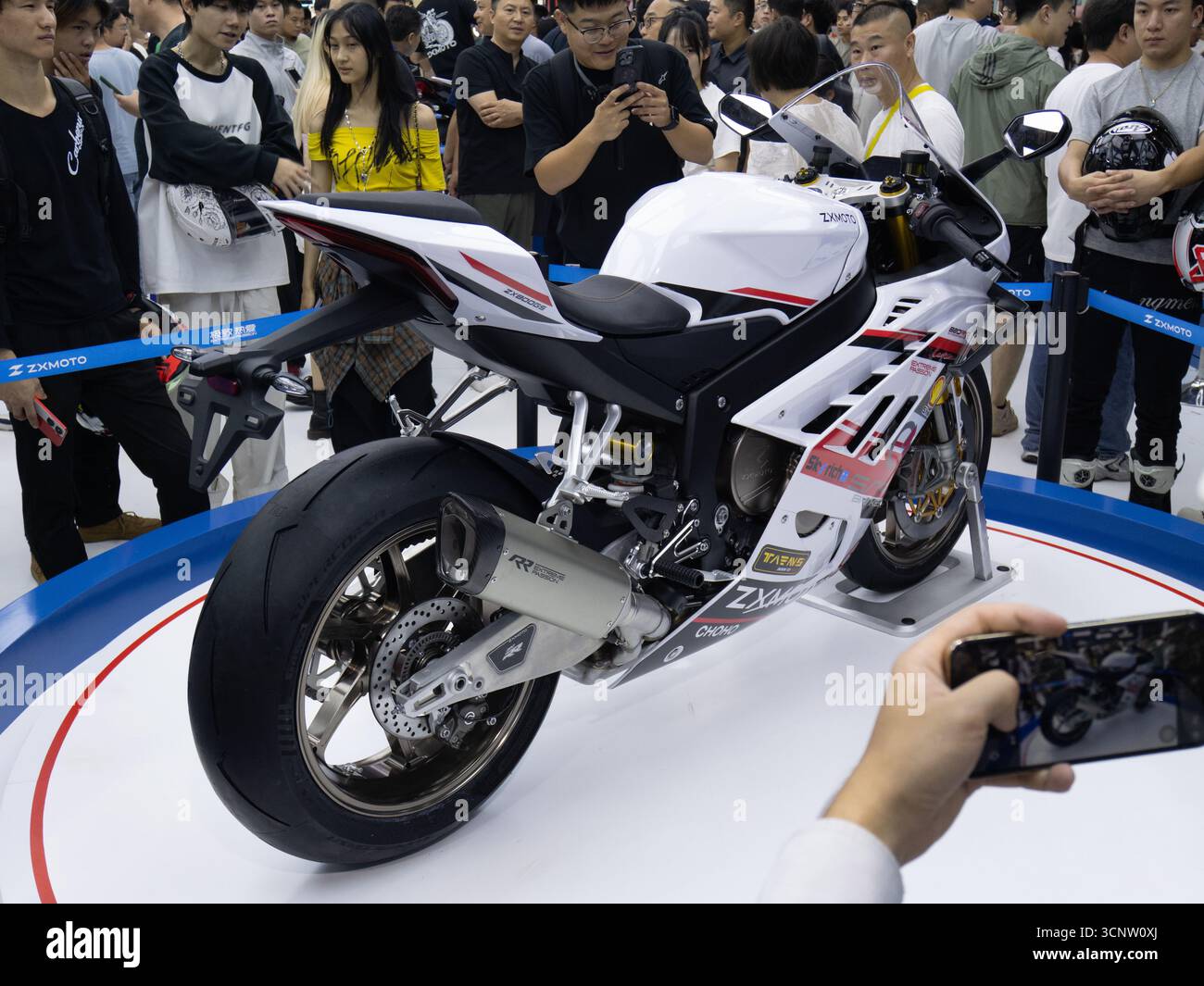Sep. 20th, 2025, Crowds watching ZXMoto released new model ZX