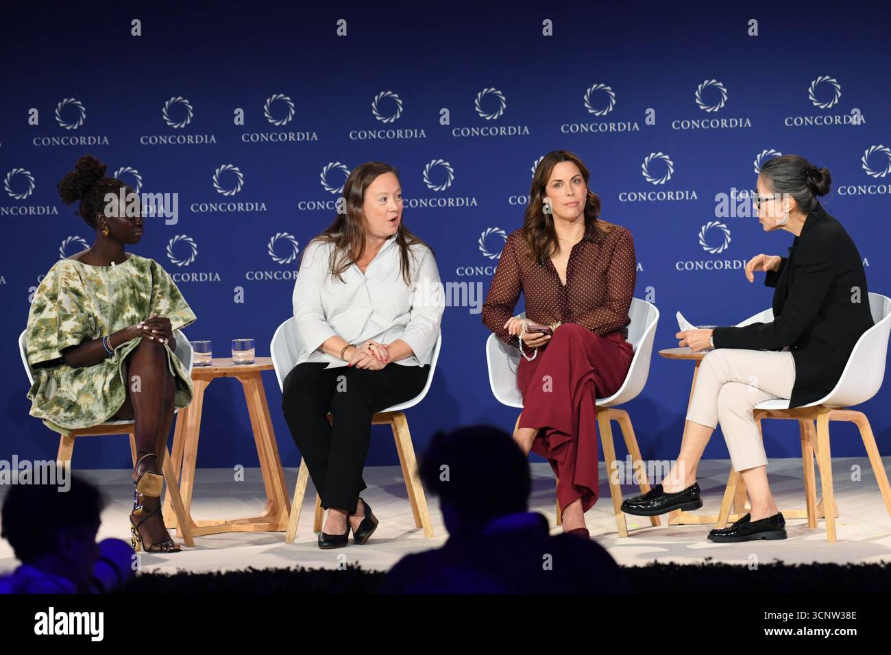New York, USA. 22nd Sep, 2025. Mary Maker, Suzanne Ehlers, Jessica de ...
