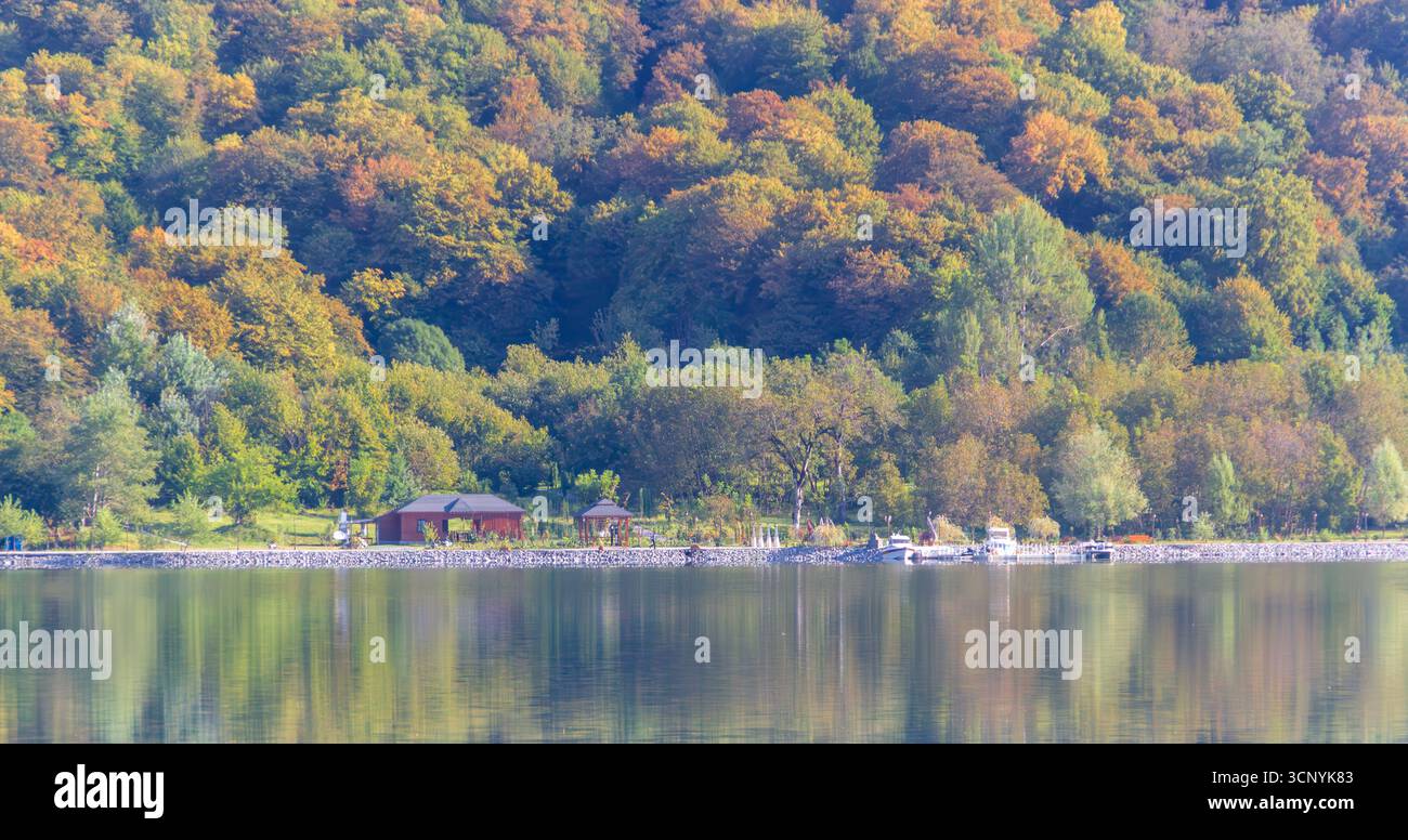 Tranquil lake reflects sky hi-res stock photography and images - Alamy