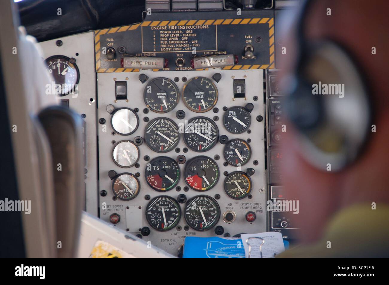 Cockpit dials hi-res stock photography and images - Alamy