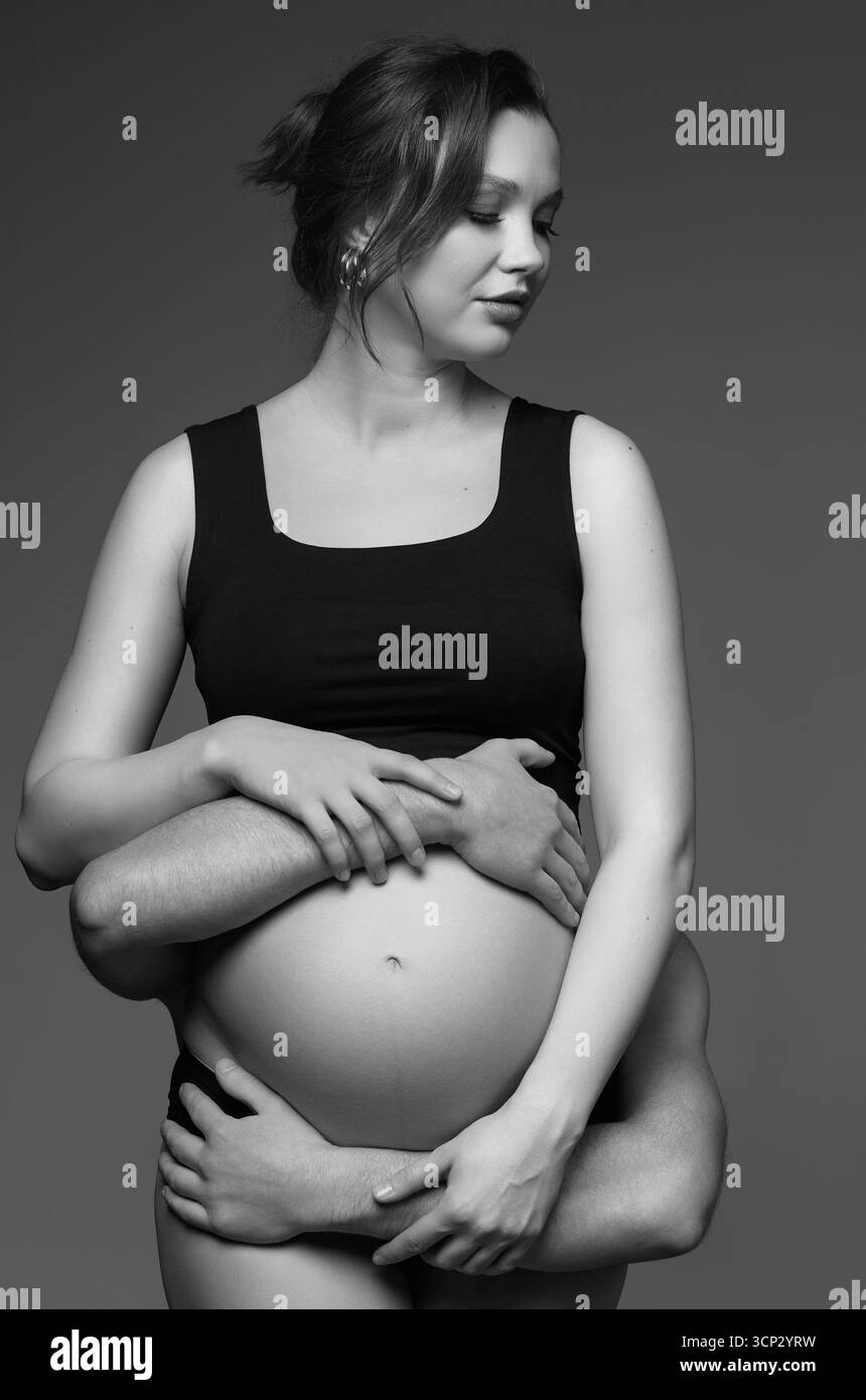 White woman pregnant black man hi-res stock photography and images - Alamy