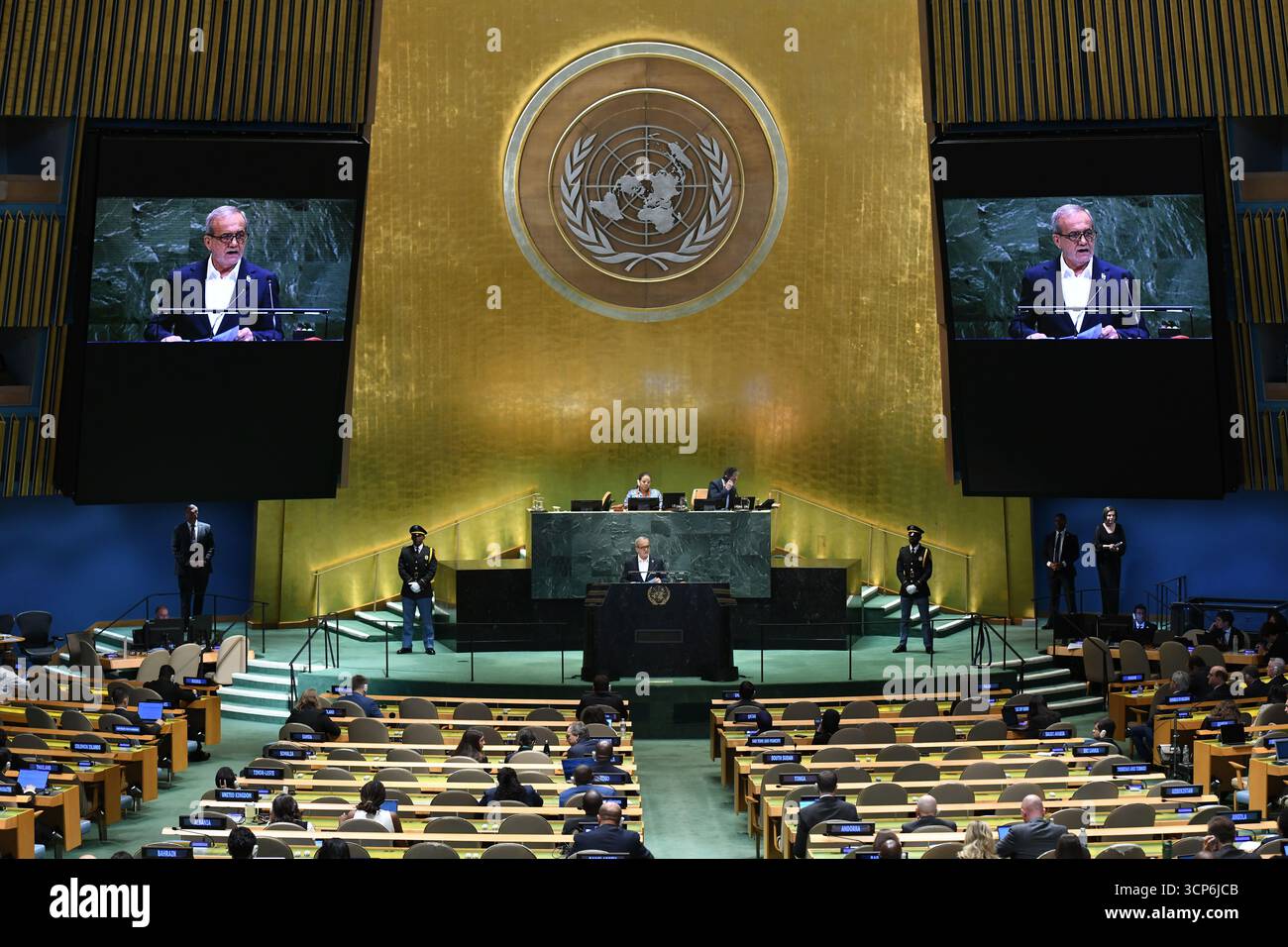 Iran President Blasts Trump at UN, US Delegation Walks Out