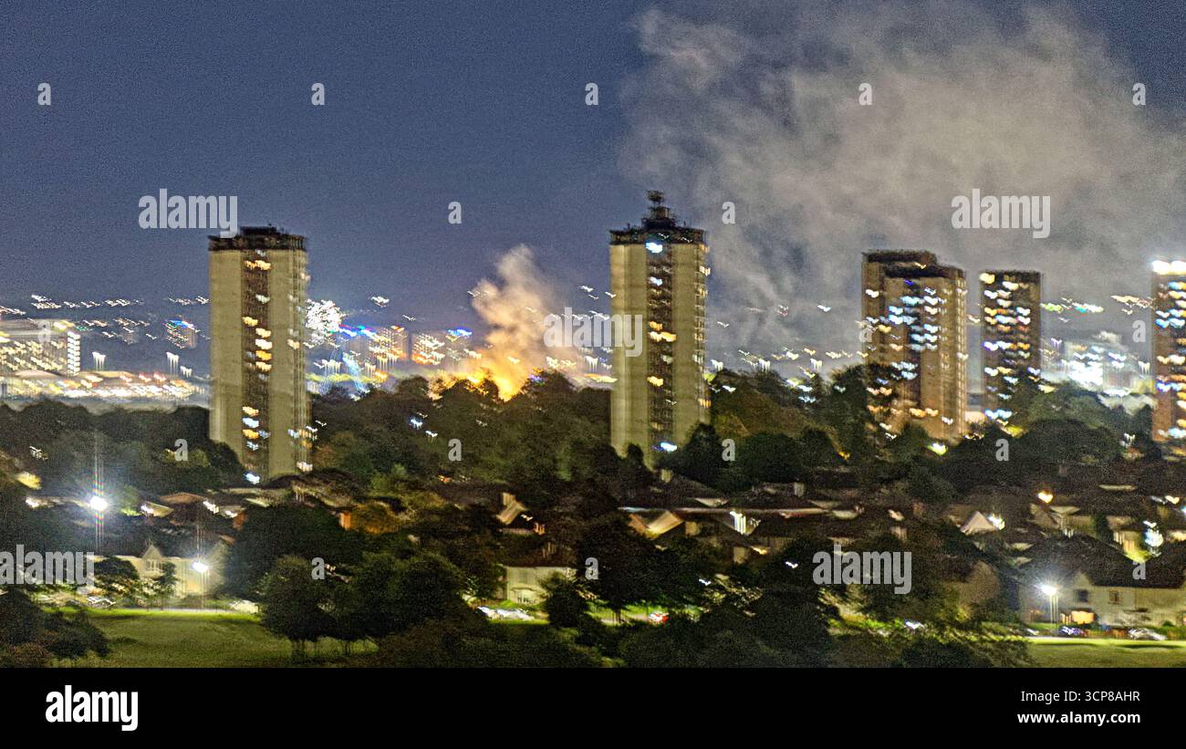 Glasgow, Scotland, UK. 24th September, 2025.  Big fire near scotstoun towers and the river clyde. .Credit Gerard Ferry /17�Թ����� Live News Stock Photo