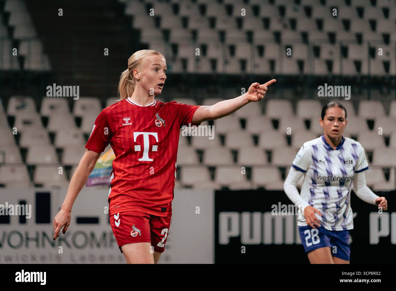 Essen, Germany, September 24th 2025 Anna Gerhardt (#21 - 1. FC Köln ...