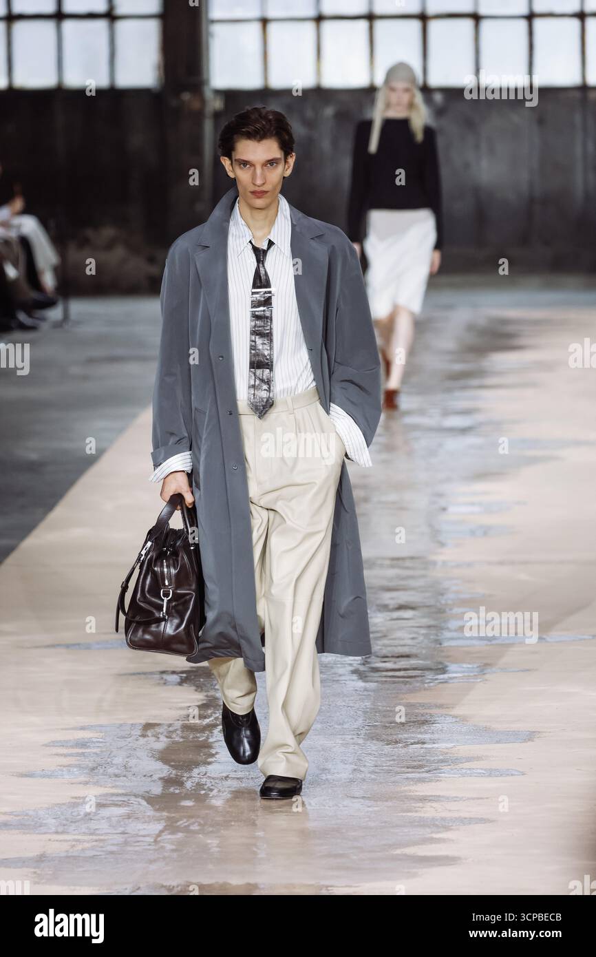 Milan, Milan Women's Fashion Week Spring/Summer 2026 - Women's Fashion ...