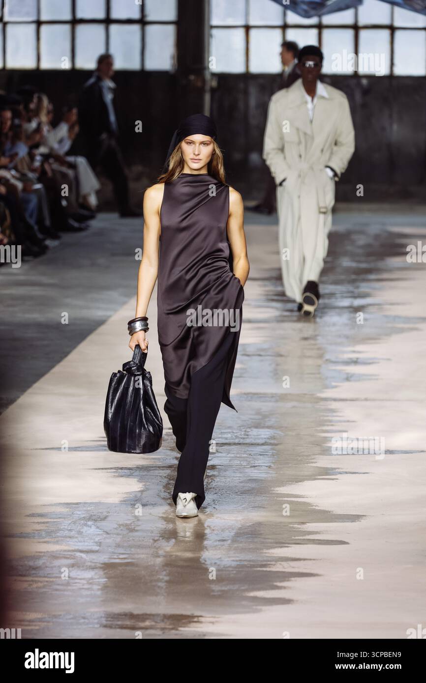 Milan, Milan Women's Fashion Week Spring/Summer 2026 - Women's Fashion ...